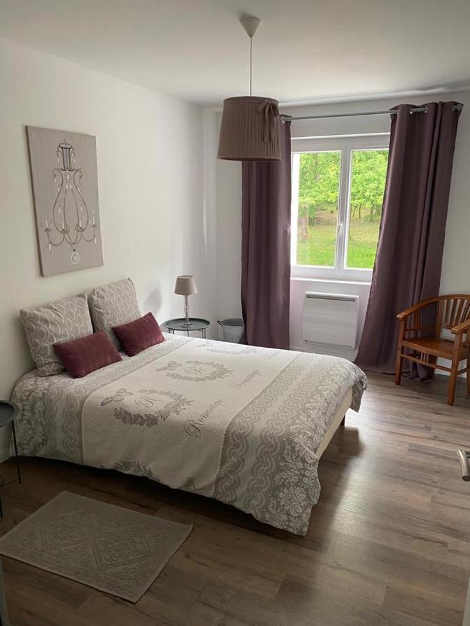 Logement A Brive Proche Centre-Ville Et Campagne - Climatisation, Wifi, Coin Exterieur Et Parking Prives Luaran gambar